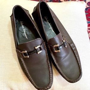 Men’s Salvatore Ferraegamo dark brown loafers oxfords dress shoes size 42
